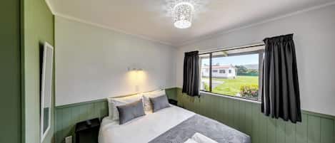 2 Bedroom Motel - 4 Berth | WiFi (free)