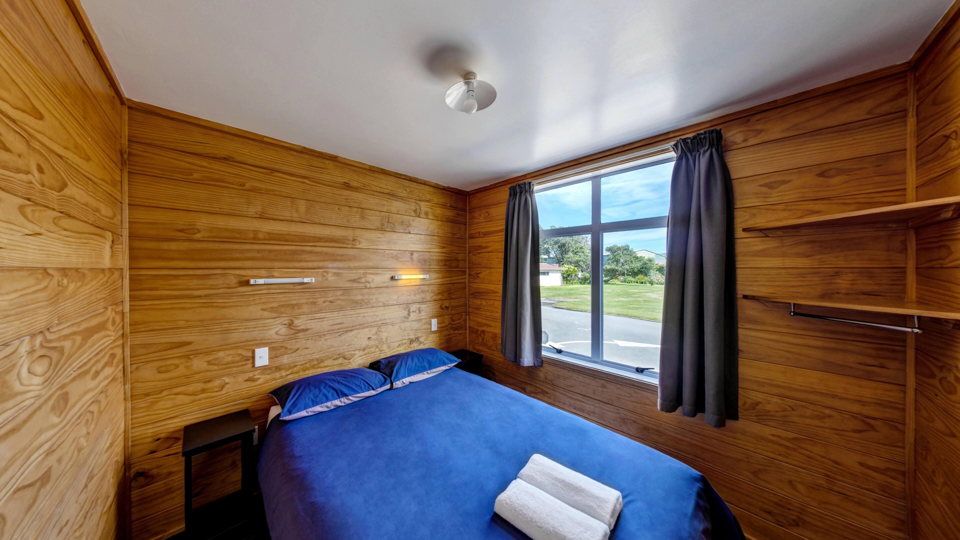 Family Kitchen Cabin - 6 Berth | Free WiFi