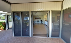 Reception - Freshwater East Kimberley Apartments (Kununurra)