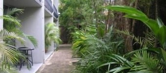Cairns Holiday Lodge