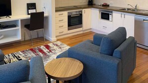 ดีลักซ์อพาร์ทเมนท์, 1 ห้องนอน, ปลอดบุหรี่, ห้องครัว (Apartment)