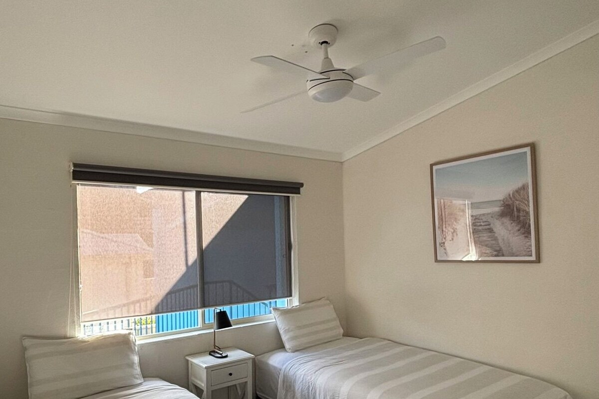 1 bedroom, soundproofing, iron/ironing board, free cots/infant beds