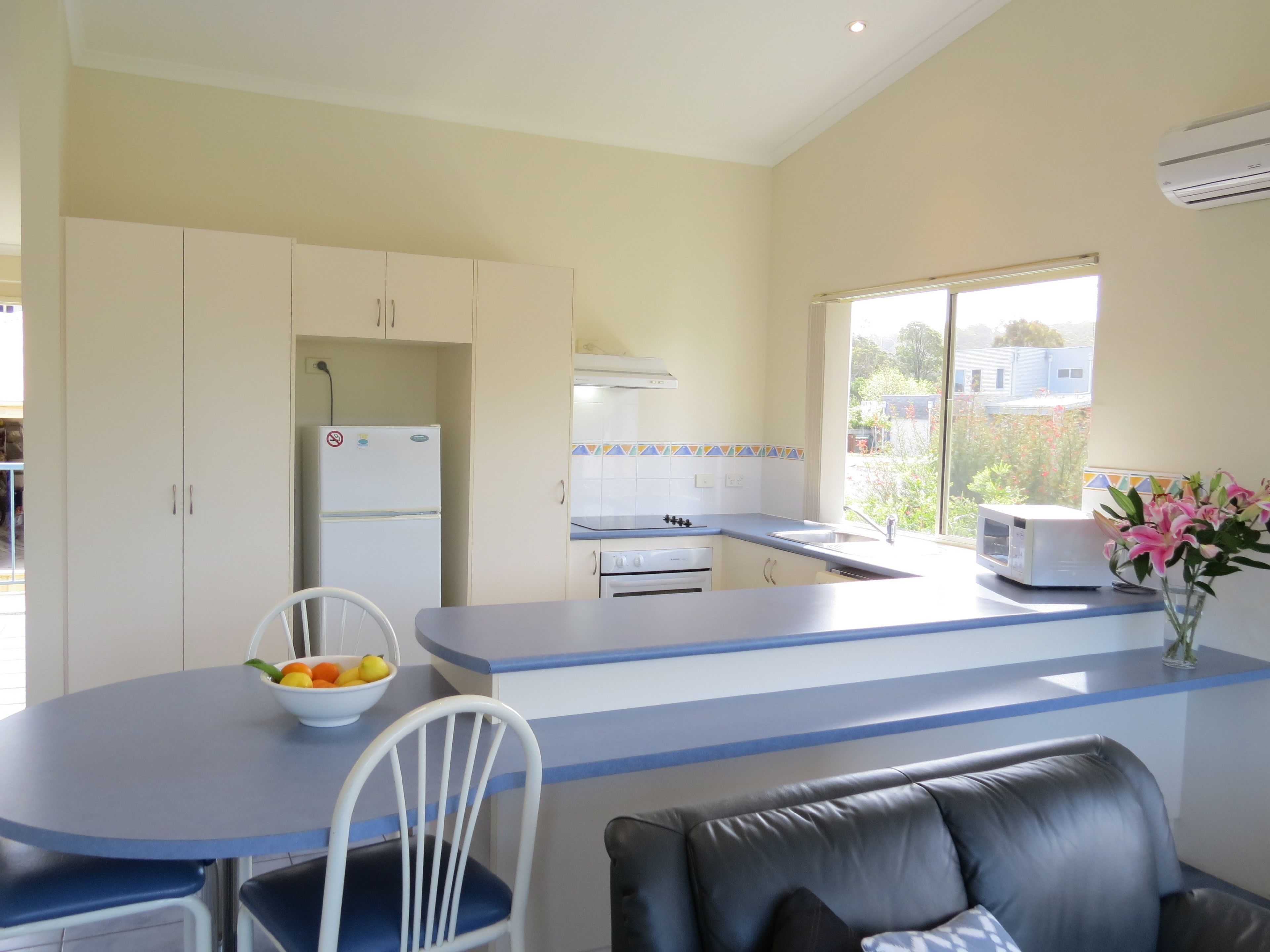 Standard Apartment, 2 Bedrooms, Non Smoking, Kitchen (/2BATH SPA - 3) | Private kitchen | Fridge, microwave, oven, stovetop