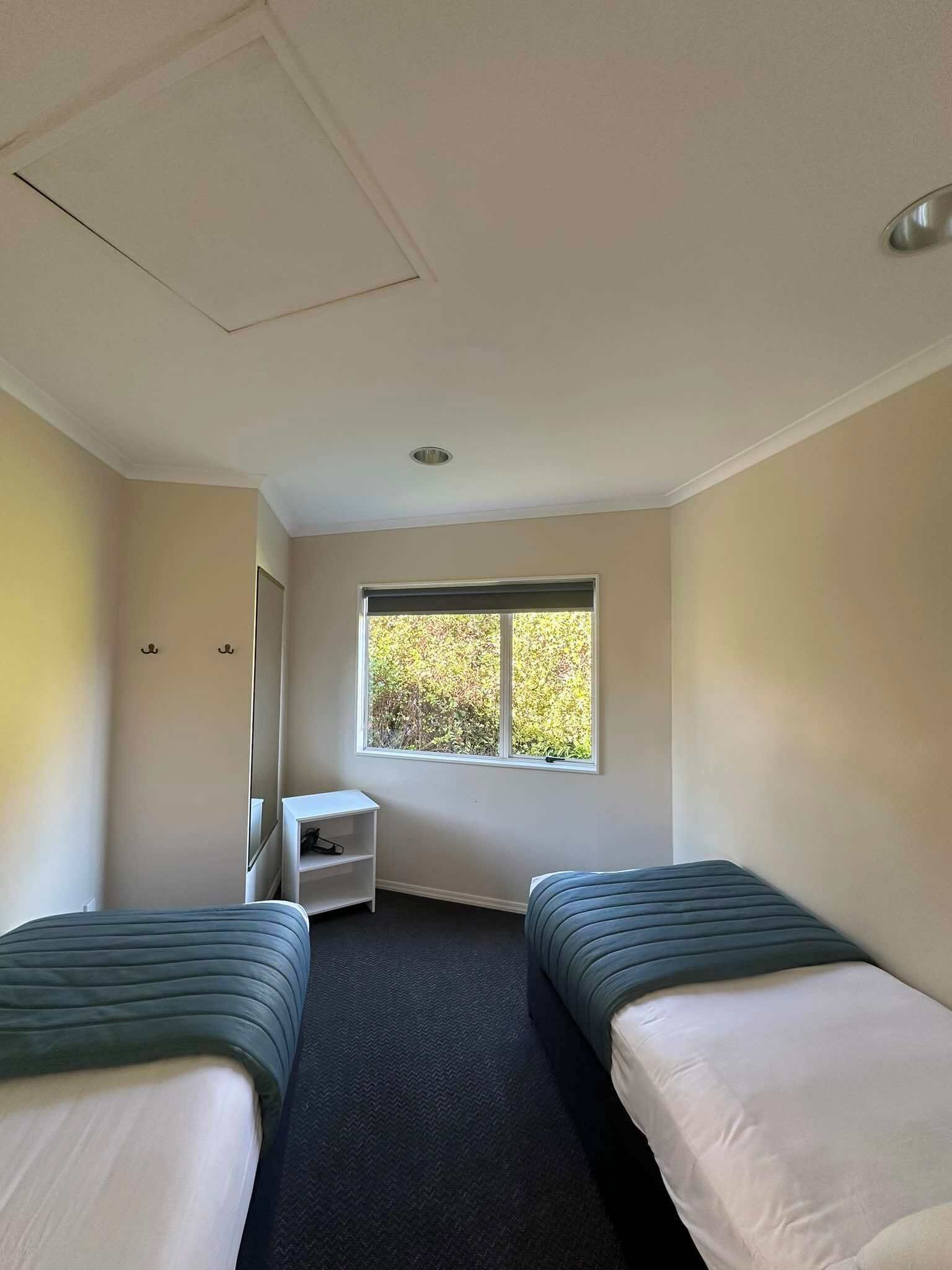 Bungalow Supérieur, 2 chambres, cuisine | Fer et planche à repasser, Wi-Fi gratuit