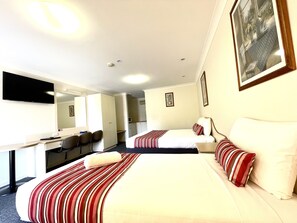 华丽双人房 | 办公桌、隔音、熨斗/熨衣板、免费 WiFi