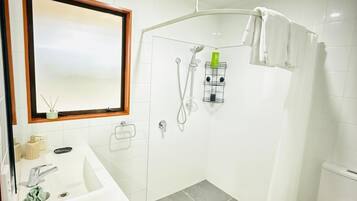 Shower, free toiletries, hair dryer, towels