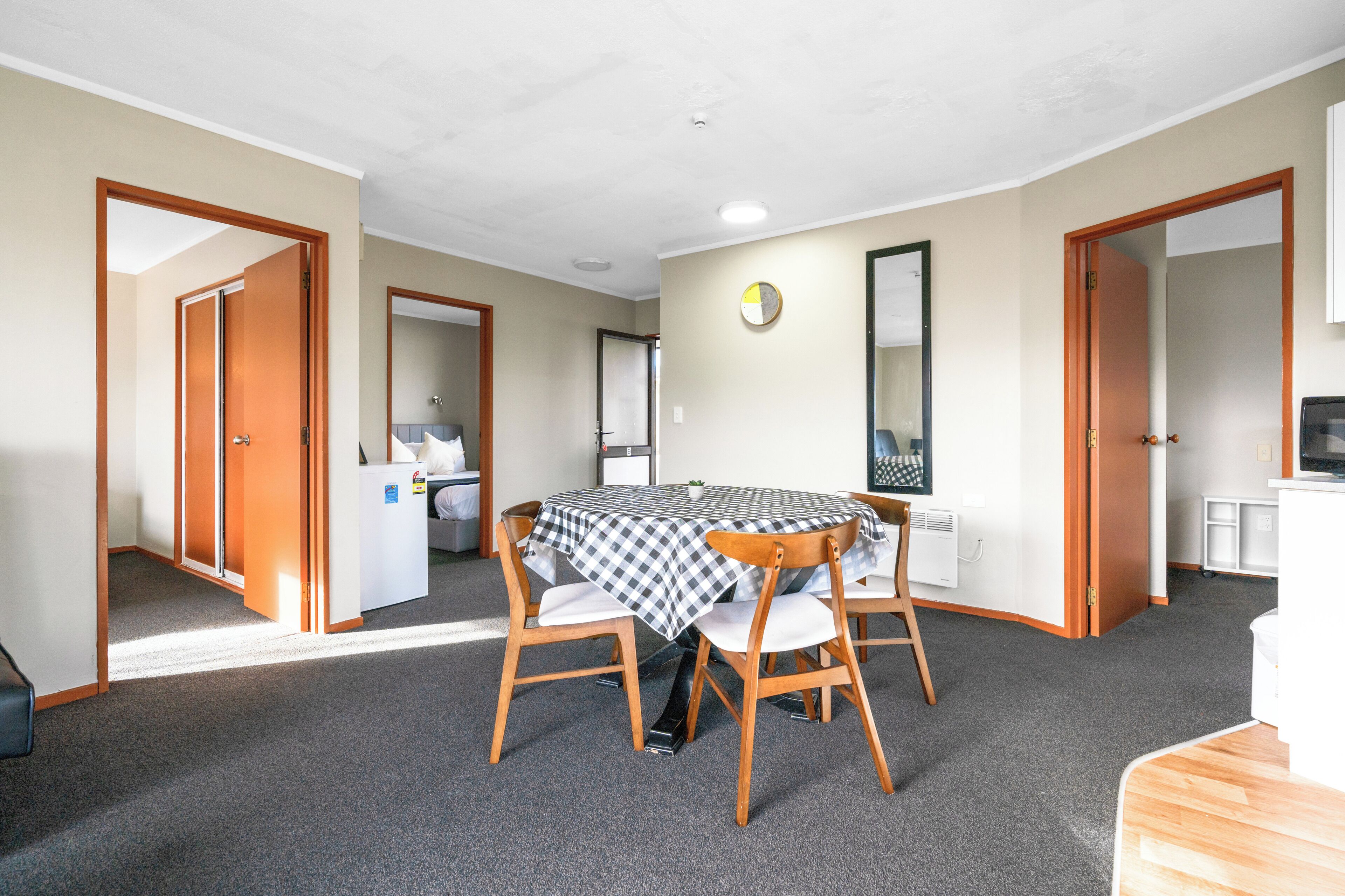 Luxury Apartment, 3 Bedrooms, Kitchenette | Living area