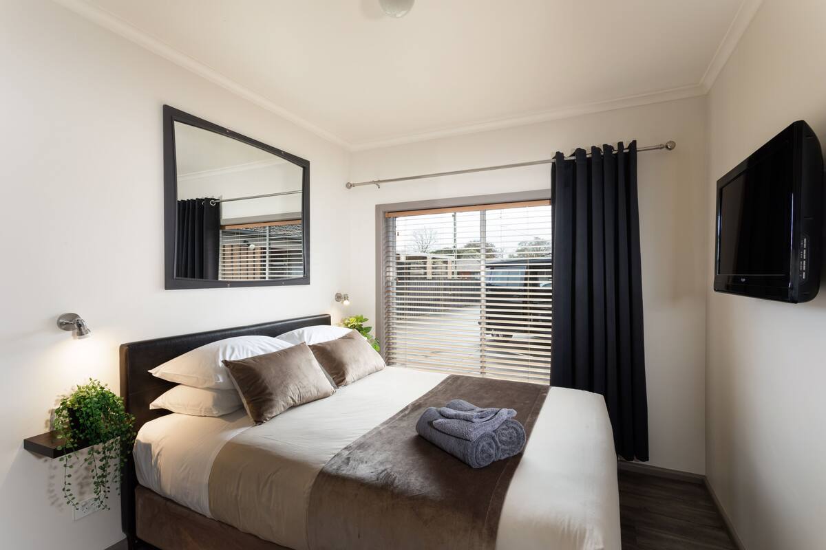 Deluxe Apartment | 1 bedroom, individually decorated, individually furnished