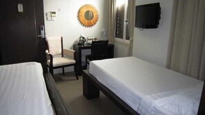 客房內保險箱、熨斗/熨衣板、免費無線上網