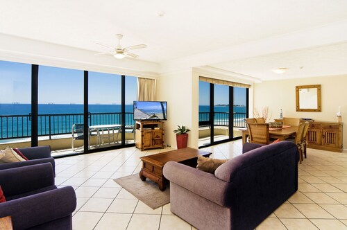 Pelican Sands Beach Resort