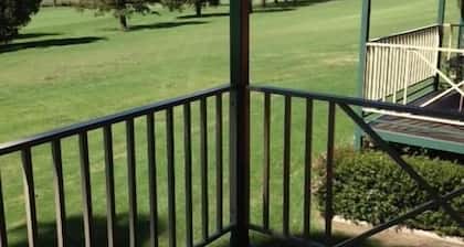 Tenterfield Golf Club Fairways Lodge