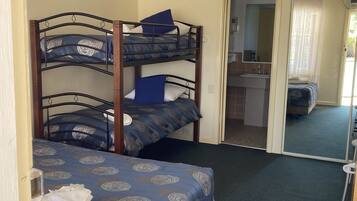 2 plus Share Room