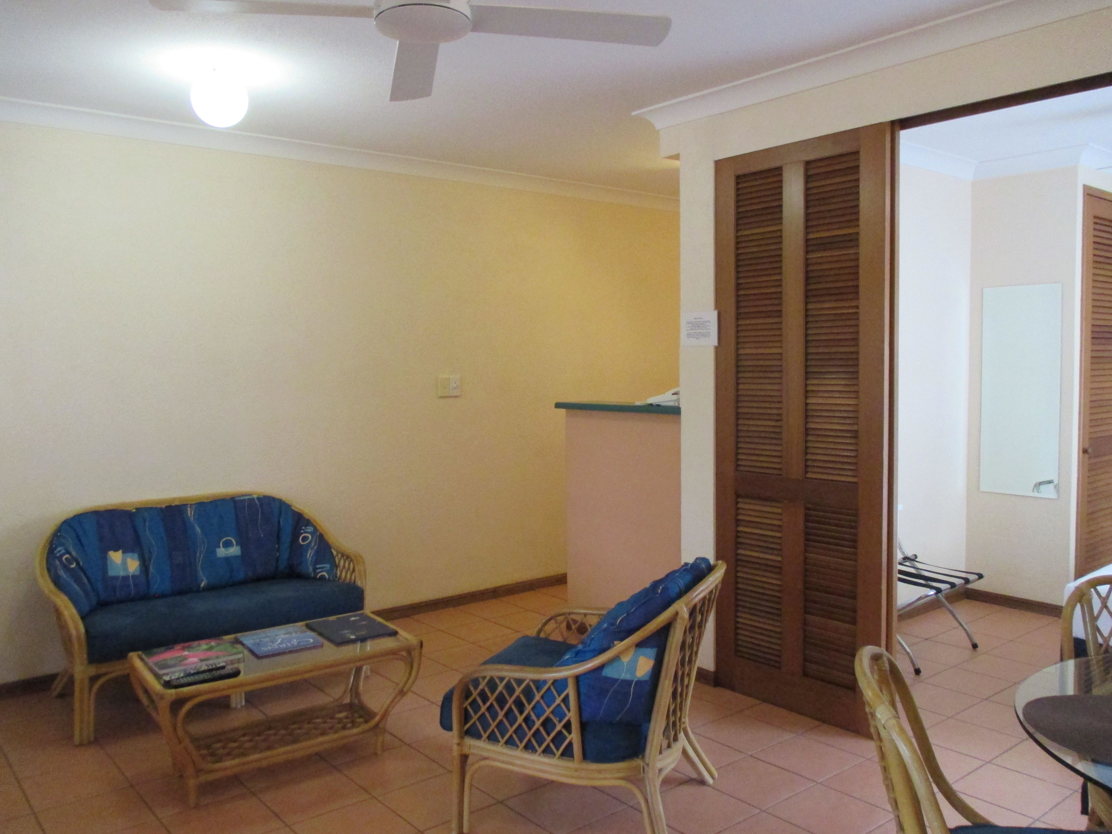 Royal Palm Villas Cairns — image 18