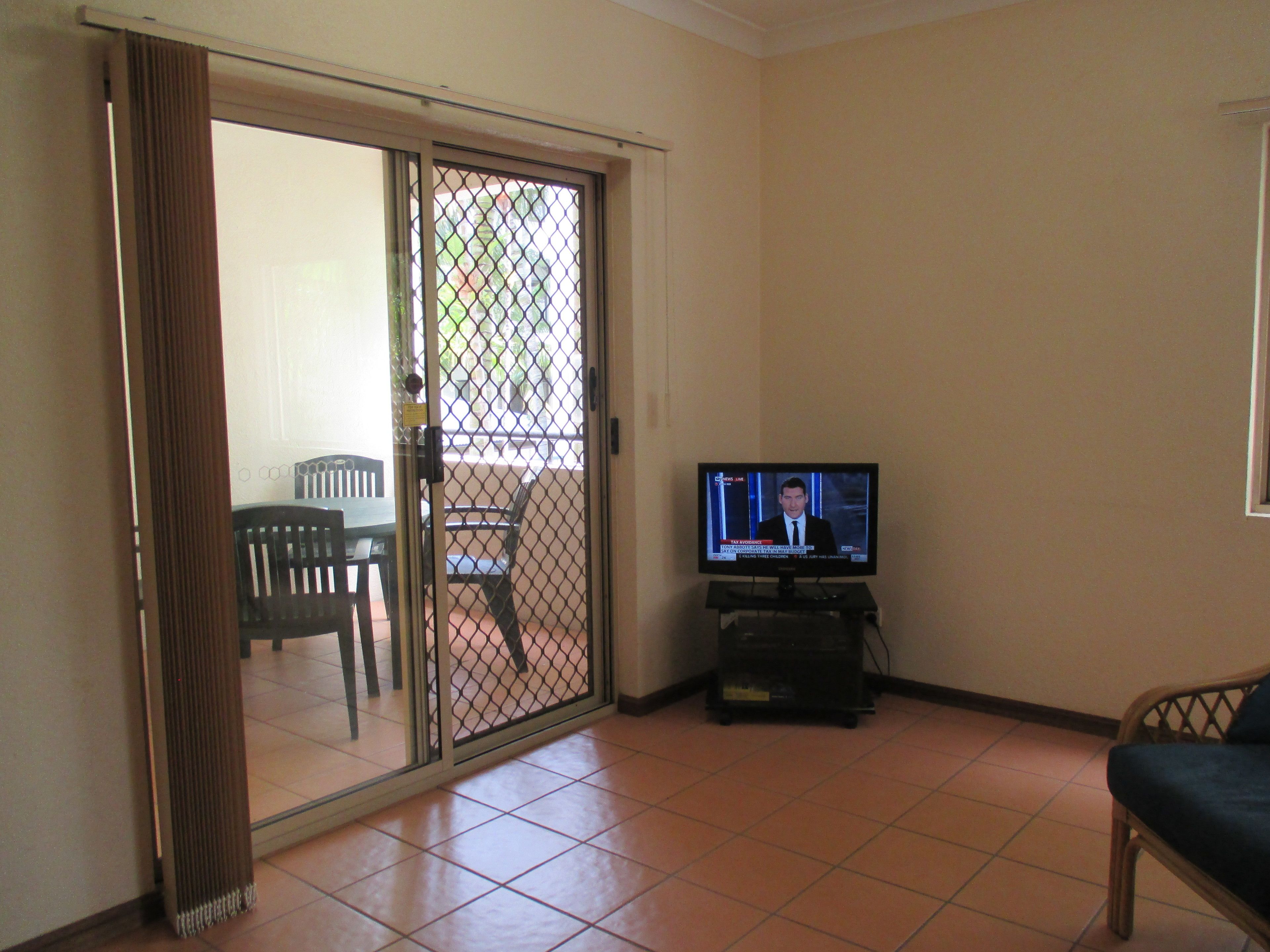 Royal Palm Villas Cairns — image 11