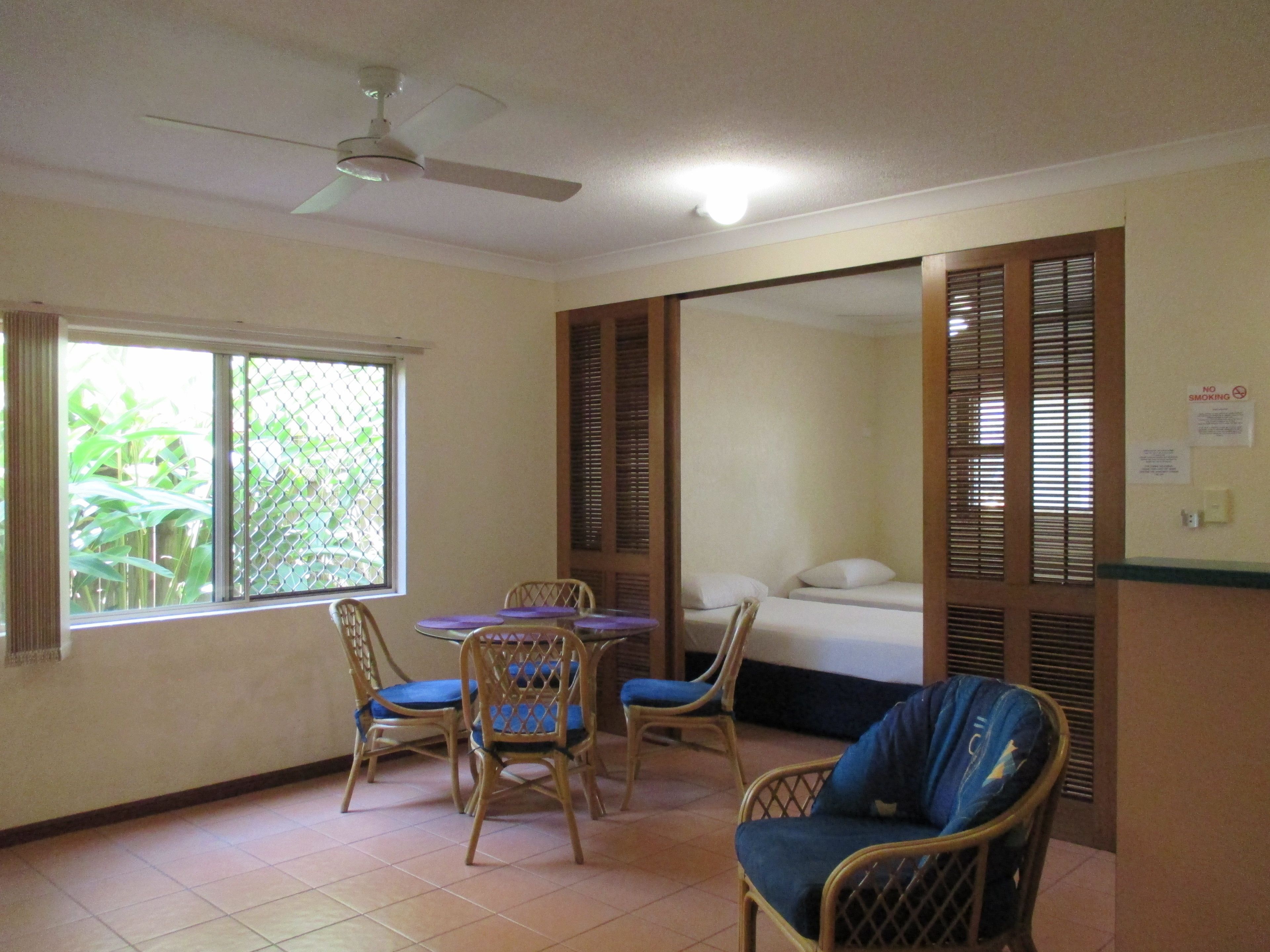 Royal Palm Villas Cairns — image 14