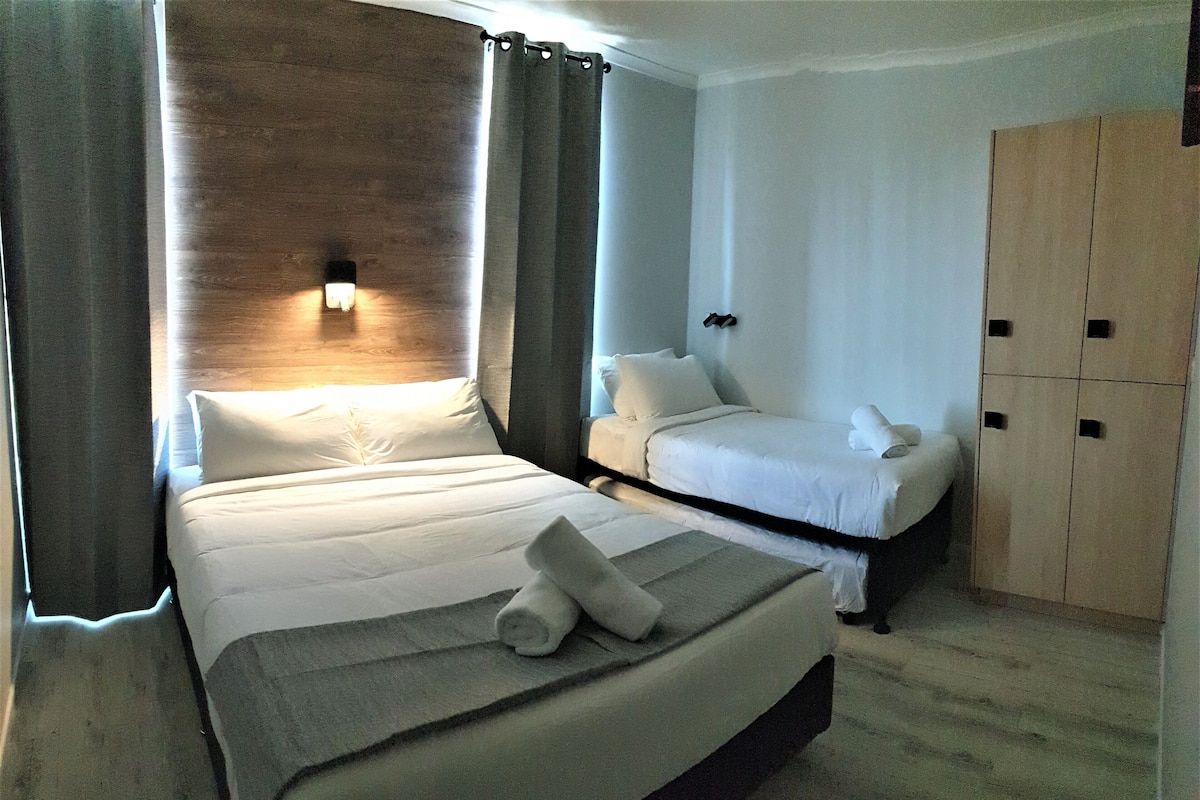 Kamar, ensuite (Queen / Twin) | Wi-Fi dan seprai linen