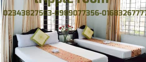 Minibar, escritorio y wifi gratis