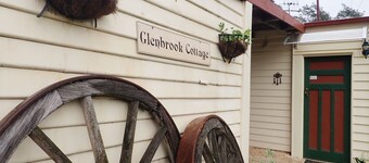 Glenbrook House and Cottage