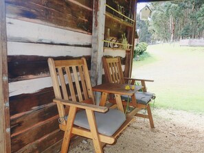 Terrace/patio - Glenbrook House and Cottage (Penguin)
