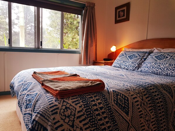 Traditional Cottage, 2 Bedrooms, Non Smoking, Kitchen (Glenbrook Cottage)