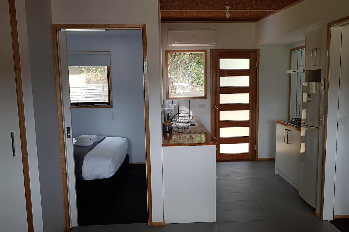Deluxe Apartment, 2 Bedrooms | Private kitchen | Microwave, toaster