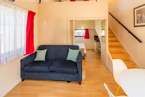 King Parrot Loft | Living area - Ingenia Holidays Sydney Hills (Dural)