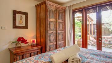 XStandard Apartment, 3 Bedrooms, Non Smoking, Shared Bathroom (Shinto Christmas Min 4)