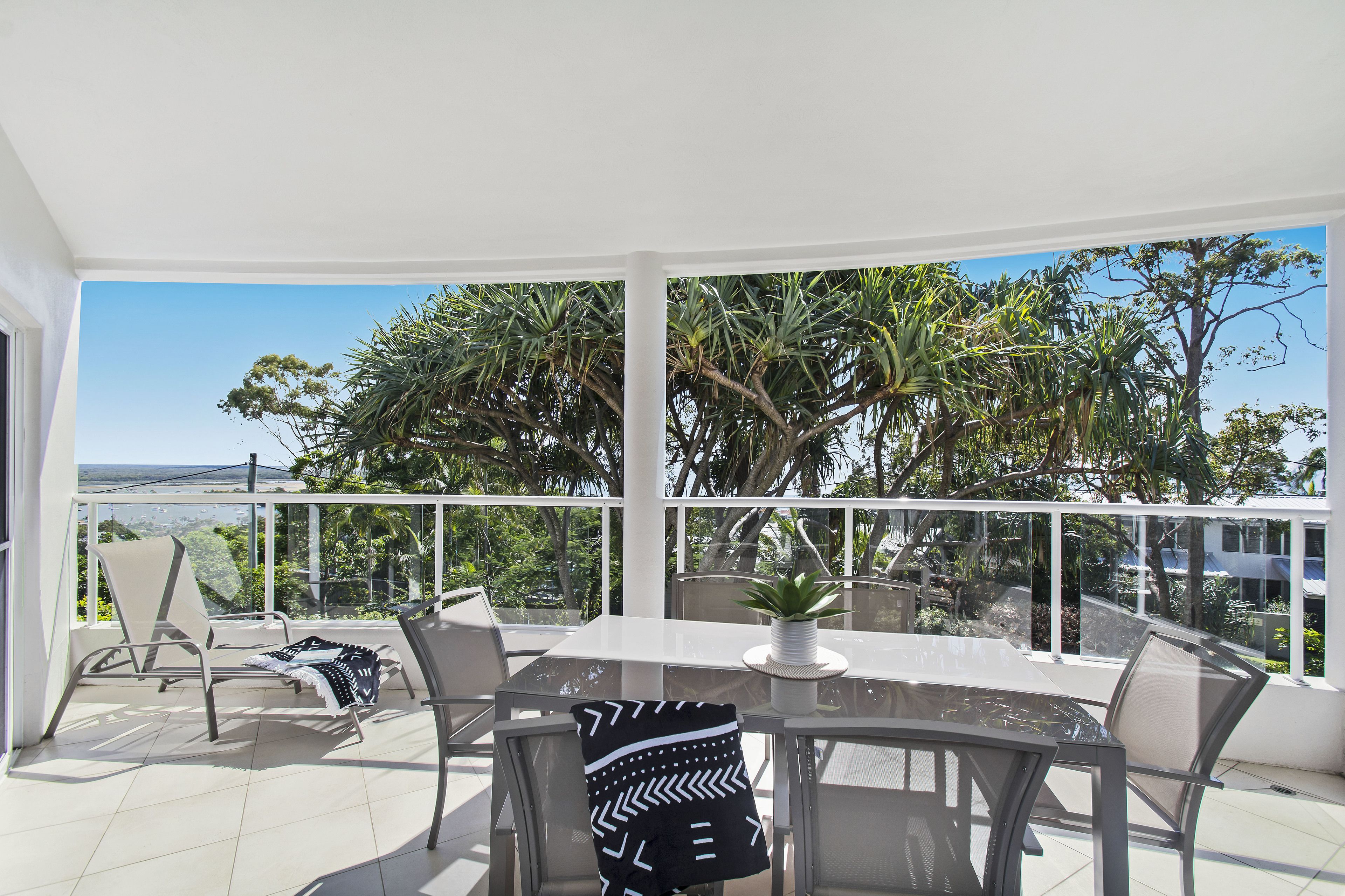 The Lookout Resort — image 15