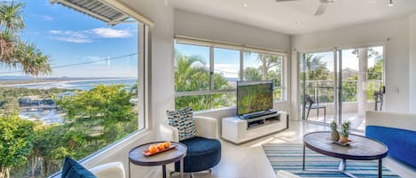 42-Zoll-Flachbildfernseher mit Digitalempfang, Plasmafernseher