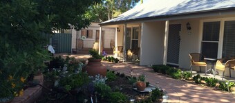 Hahndorf Oak Tree Cottages