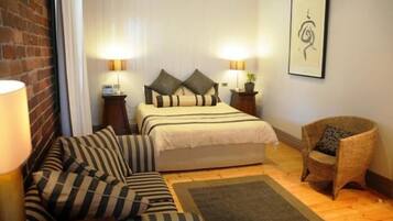 Camera Luxury, non fumatori (Standby luxury Suite) | 1 camera, biancheria da letto di alta qualità, ferro/asse da stiro