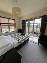 华丽套房, 1 间卧室 (En Suites Queen) | 客房服务设施