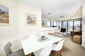 Three Bedroom Water View Apartment | Dining room