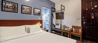 A25 Hotel - Doi Can 2