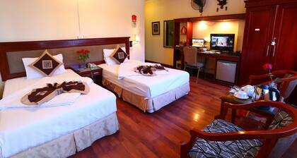 A25 Hotel - 67 Nguyen Truong To