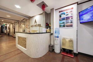 Reception - A25 Hotel - 26 Hang Non (Hanoi)