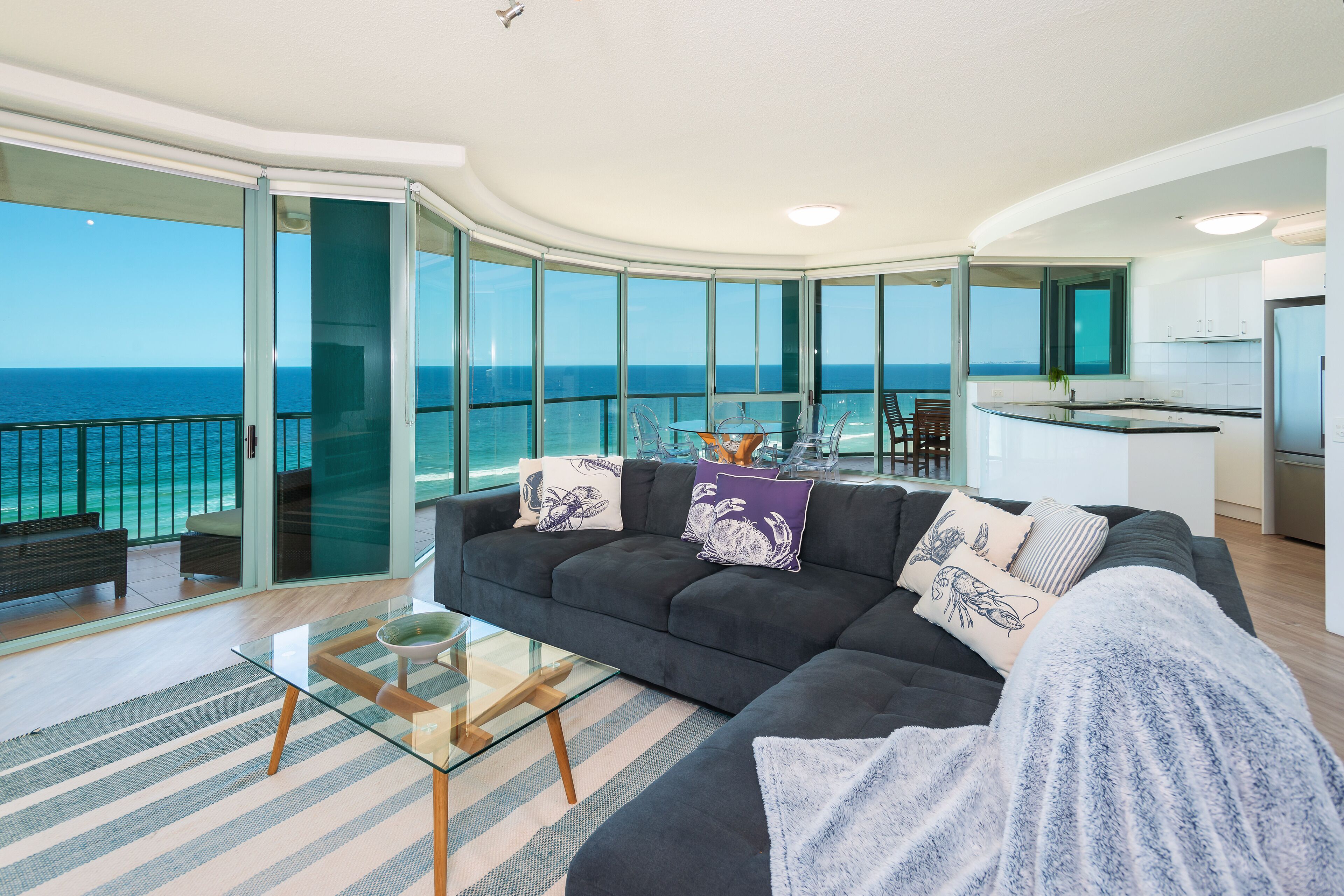 The Waterford on Main Beach — image 11