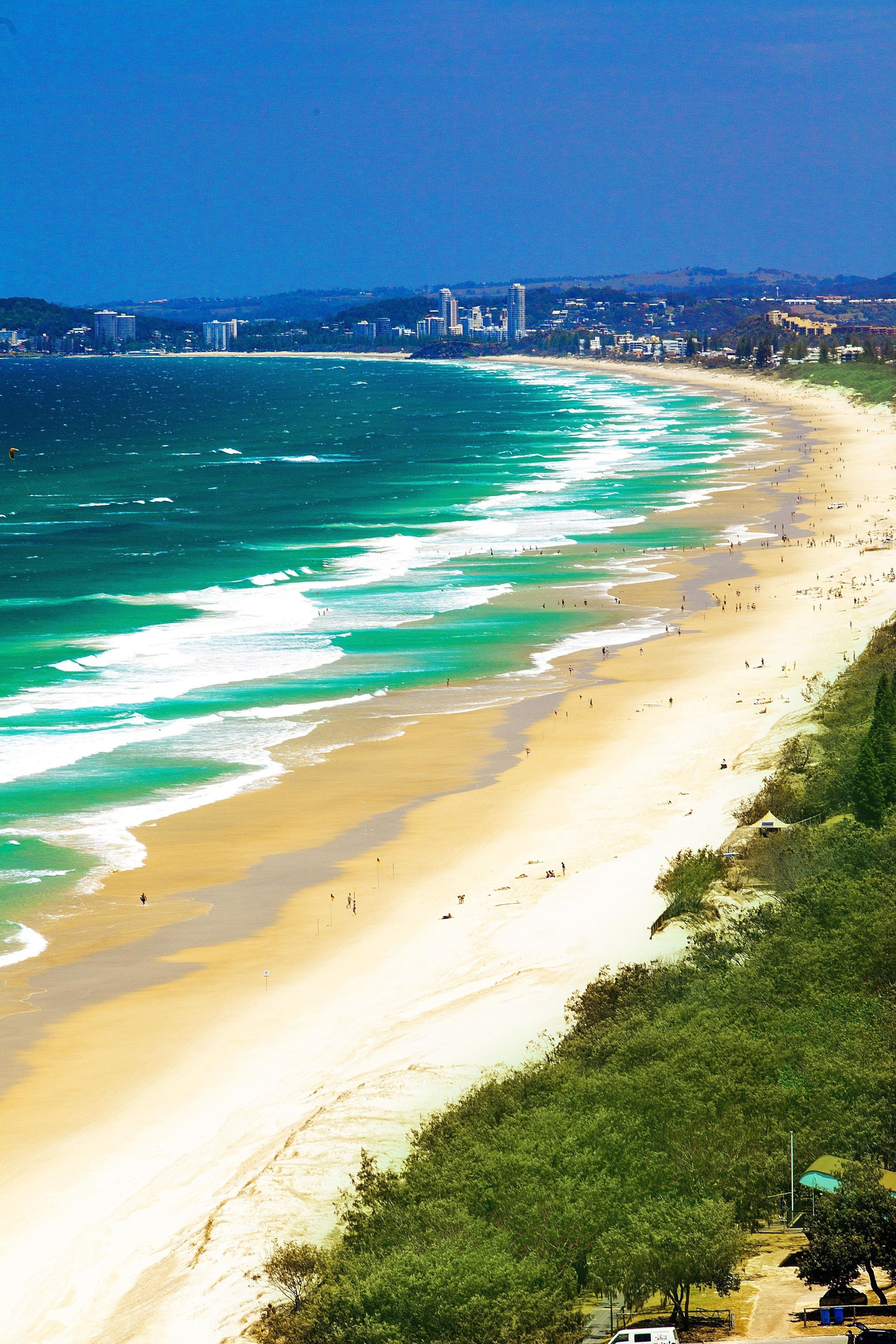 The Waterford on Main Beach — image 18