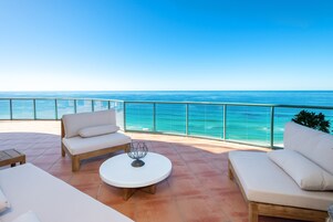 Sub-Penthouse, 3 Bedrooms, Balcony, Oceanfront | Balcony view