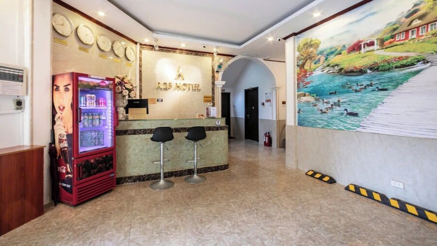 A25 Hotel - Doi Can 1