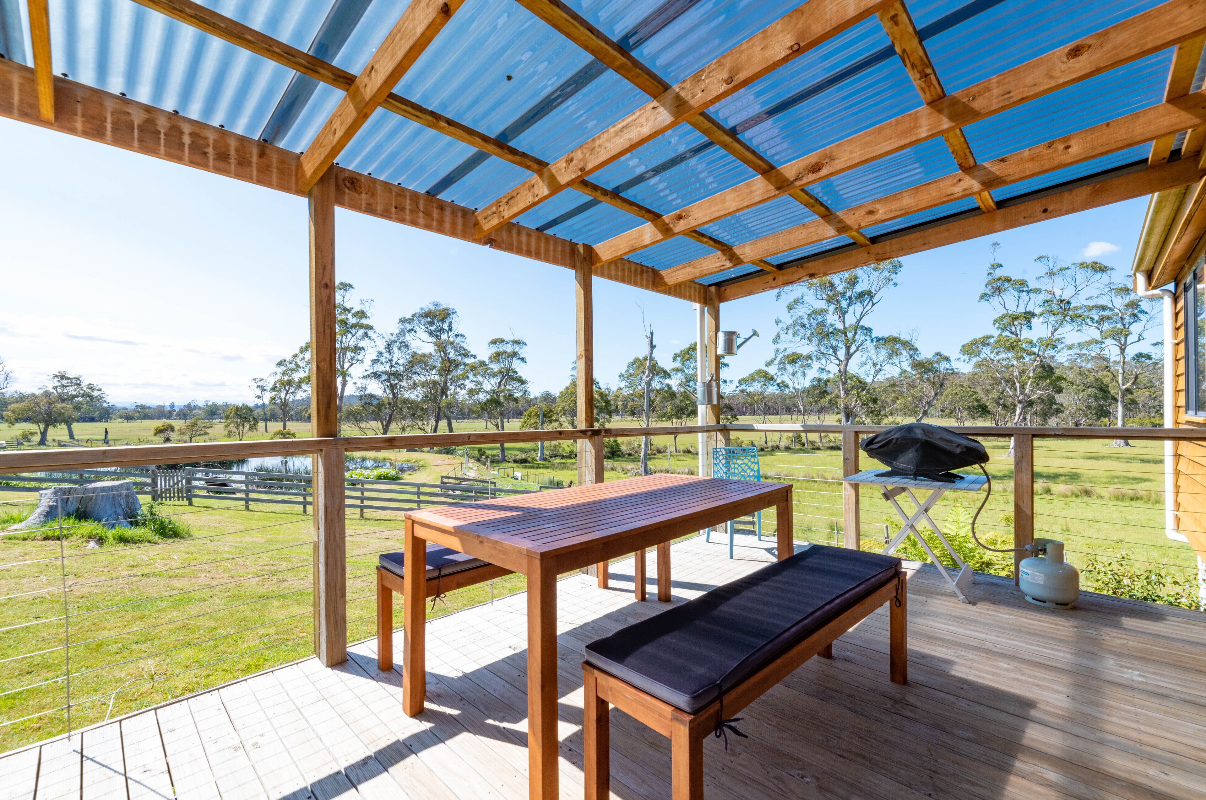 Hazelcreek Cottages — image 3