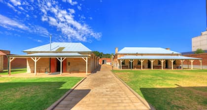 Shearing Shed Motor Inn