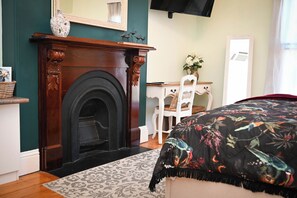 Standard Room, Non Smoking, Jetted Tub (High Street Boudoir) - The Deck Quarters (Mansfield)