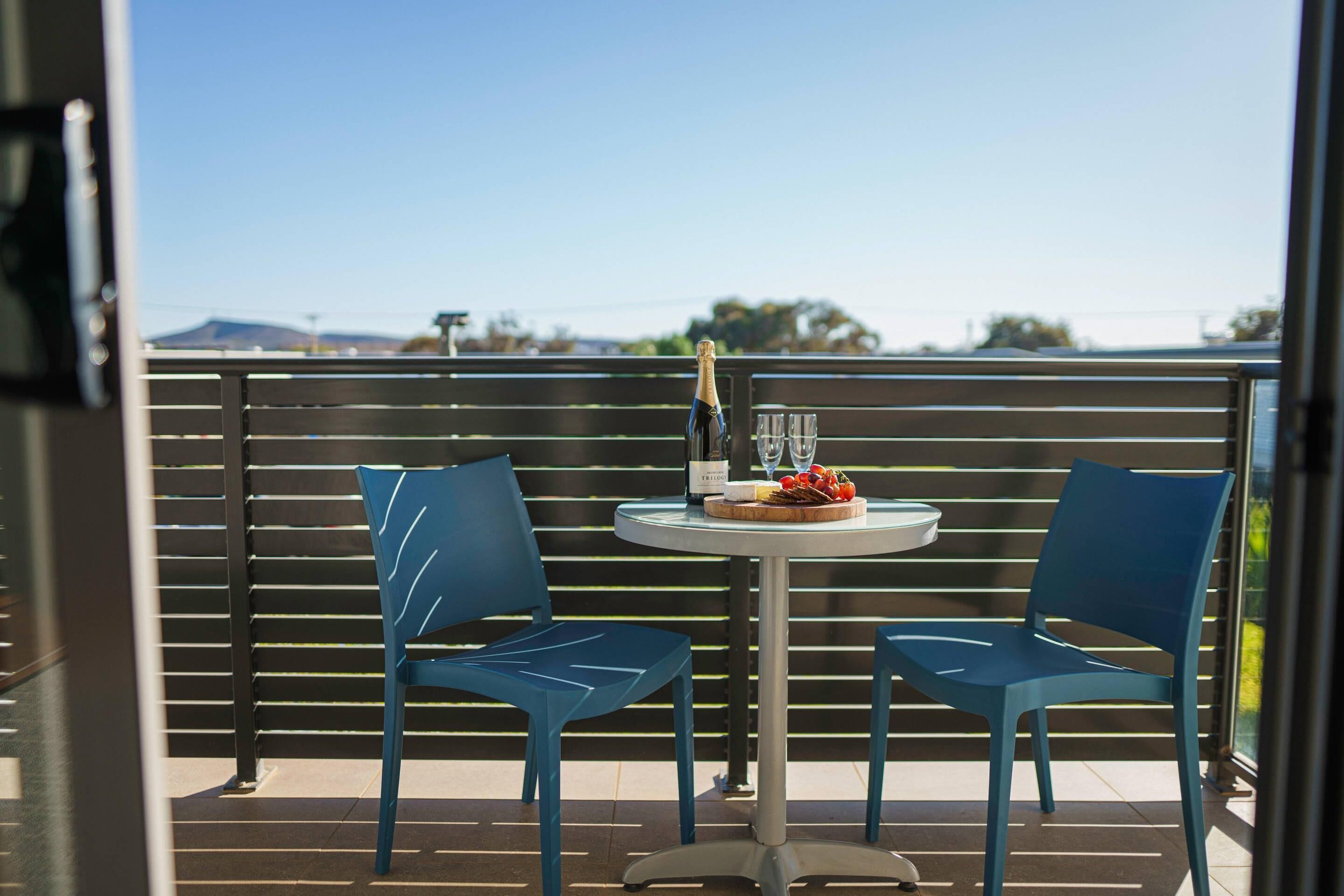 1 chambre, literie de qualité, coffre-fort pour ordinateur portable