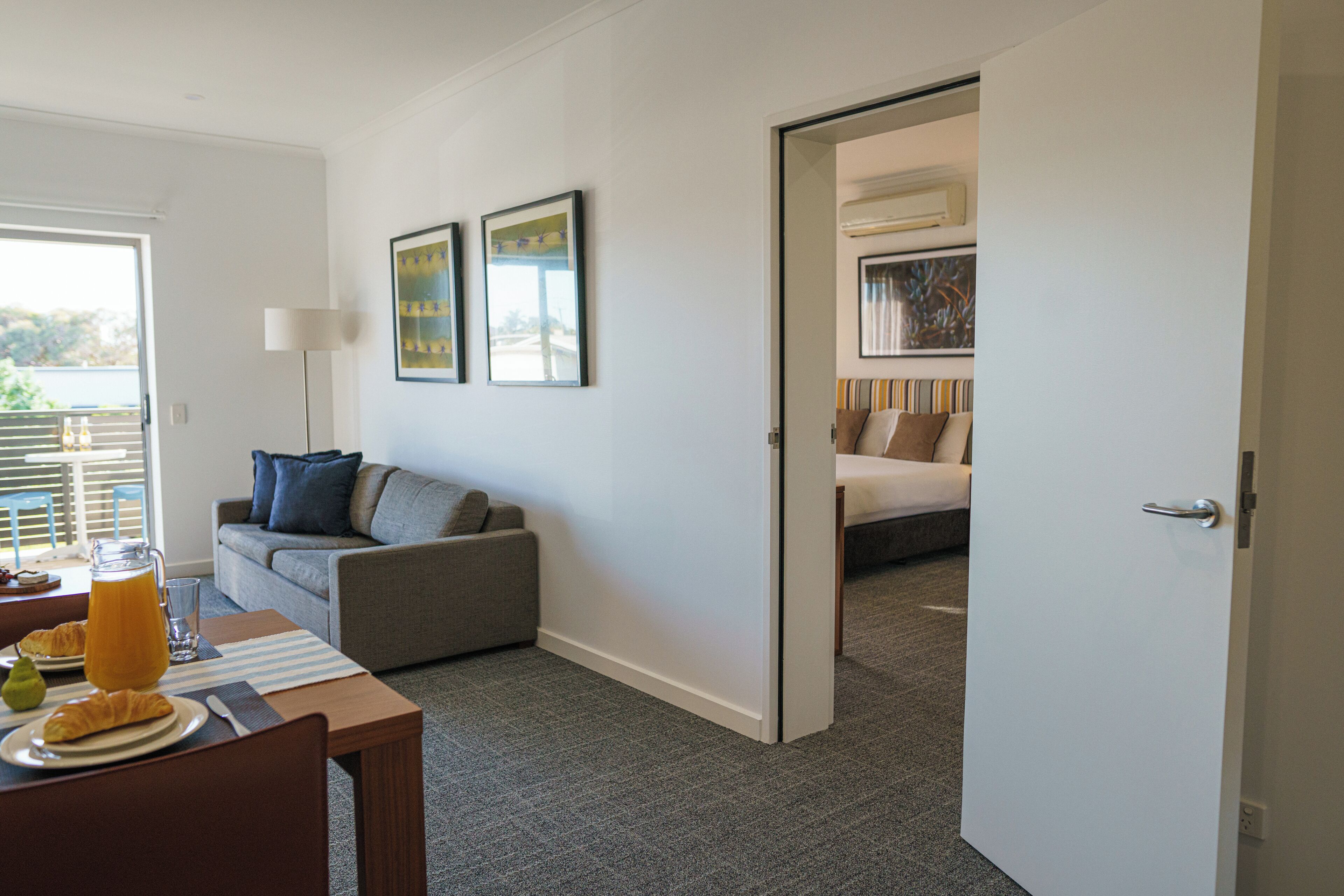 Televisor intel·ligent de 40 polzades amb canals digitals i televisor 