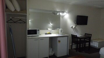 Pemandangan dari bilik