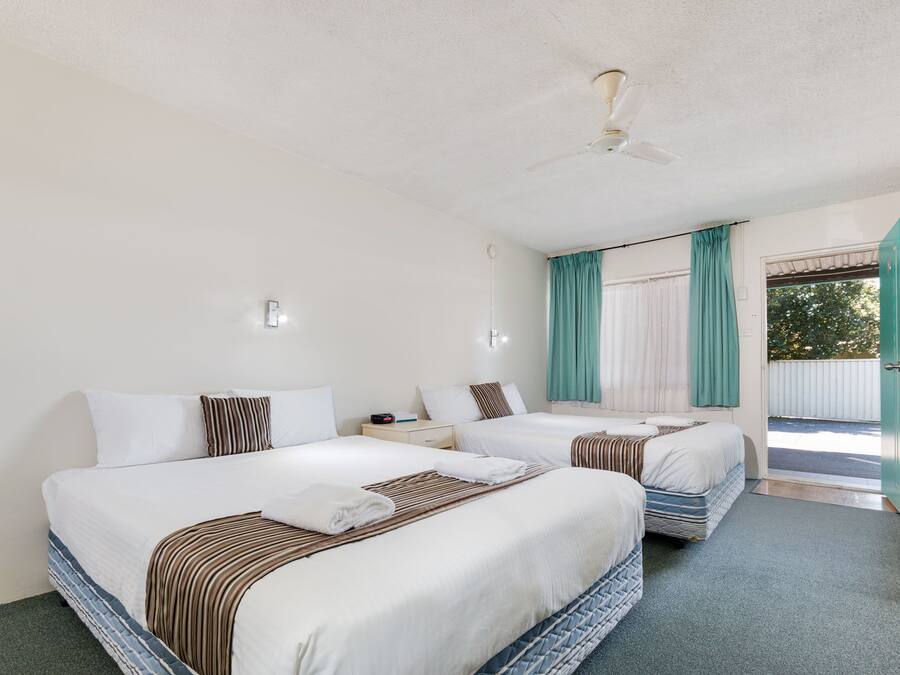 Standard Twin Room, 2 Queen Beds, Microwave | Desk, blackout curtains, iron/ironing board, free WiFi