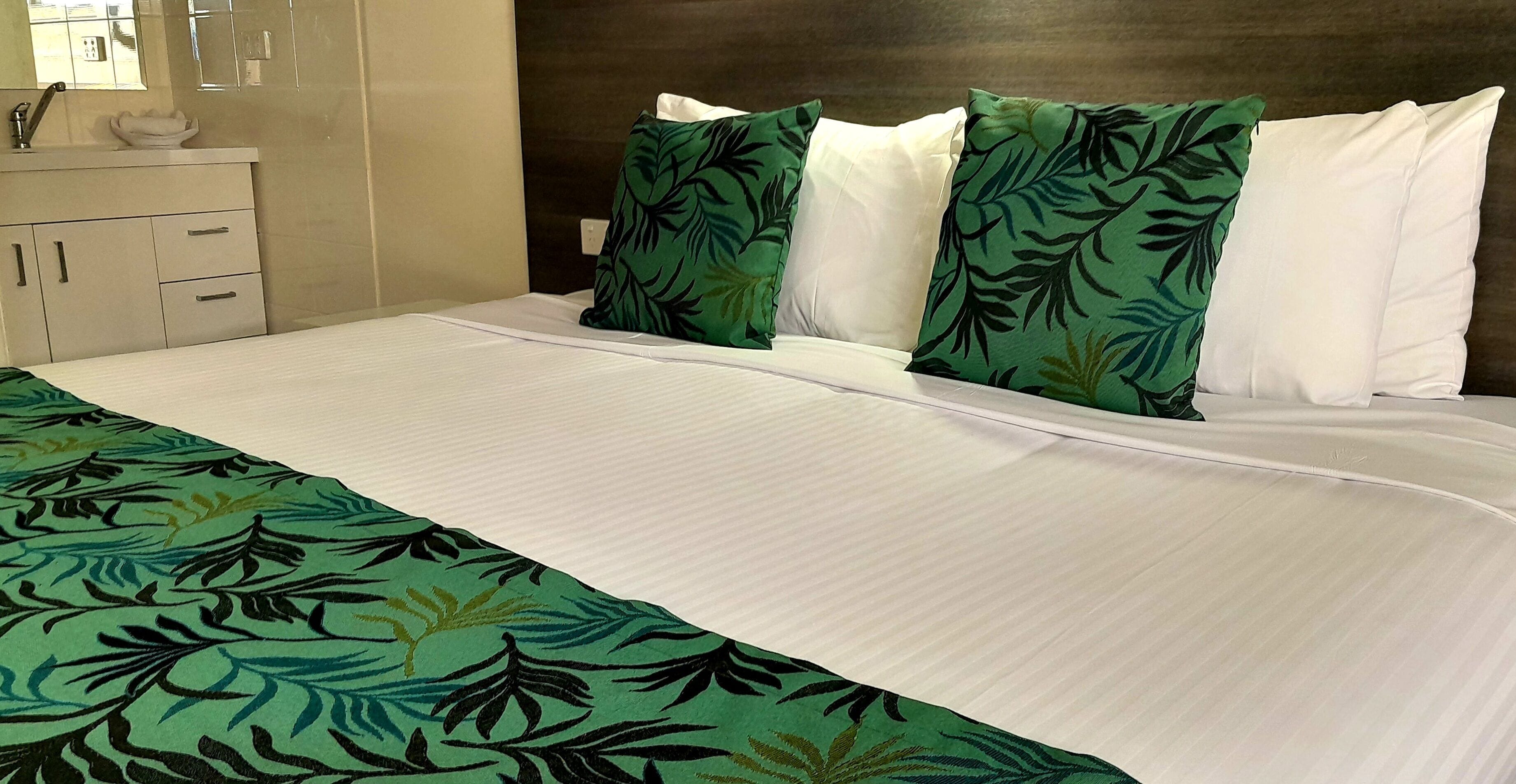 Executive-Doppelzimmer, 1 King-Bett | Schreibtisch, Verdunkelungsvorhänge, Bügeleisen/Bügelbrett