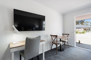 Zona de menjador de l'habitació