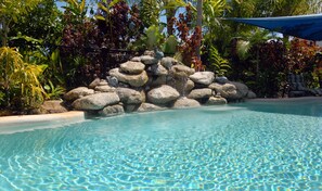 Outdoor pool - Mission Reef Resort (Wongaling Beach)
